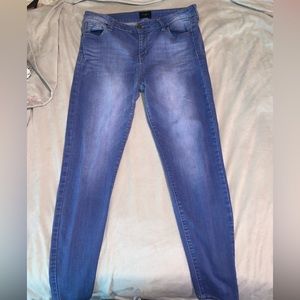 Women’s Skinny jeans